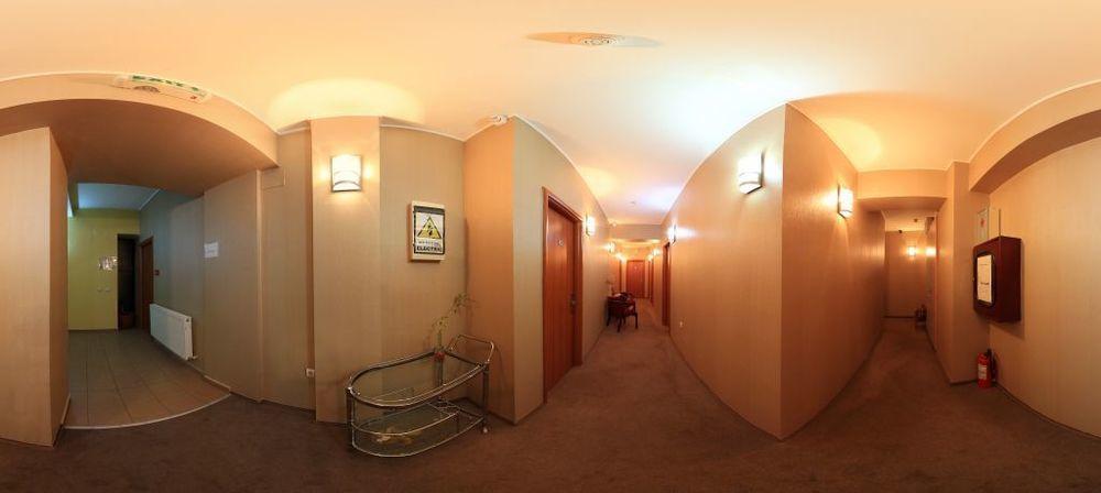 Hotel Helin - Calea Bucuresti クラヨーヴァ エクステリア 写真